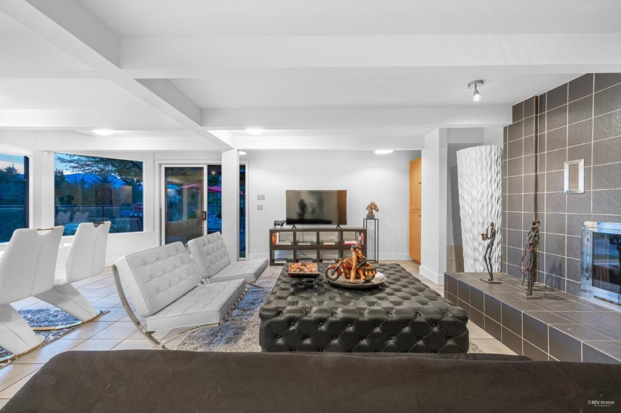 Cypress: Private Bedroom/Bathroom/Office, With Shared Pool, Hot Tub Северный Ванкувер Экстерьер фото